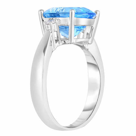 Sky Blue Topaz & Diamond Ring in 14k White Gold