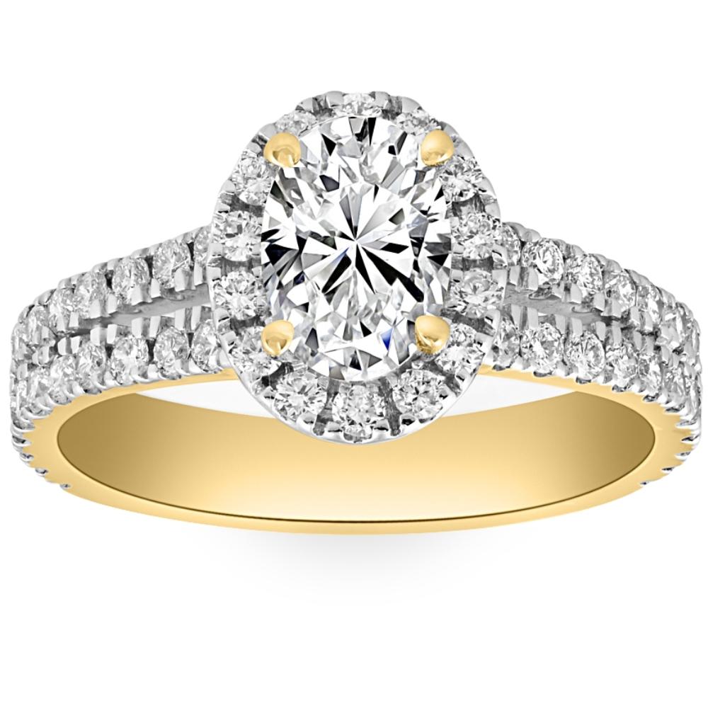 Can You Wear Your Engagement Ring To Your Wedding?