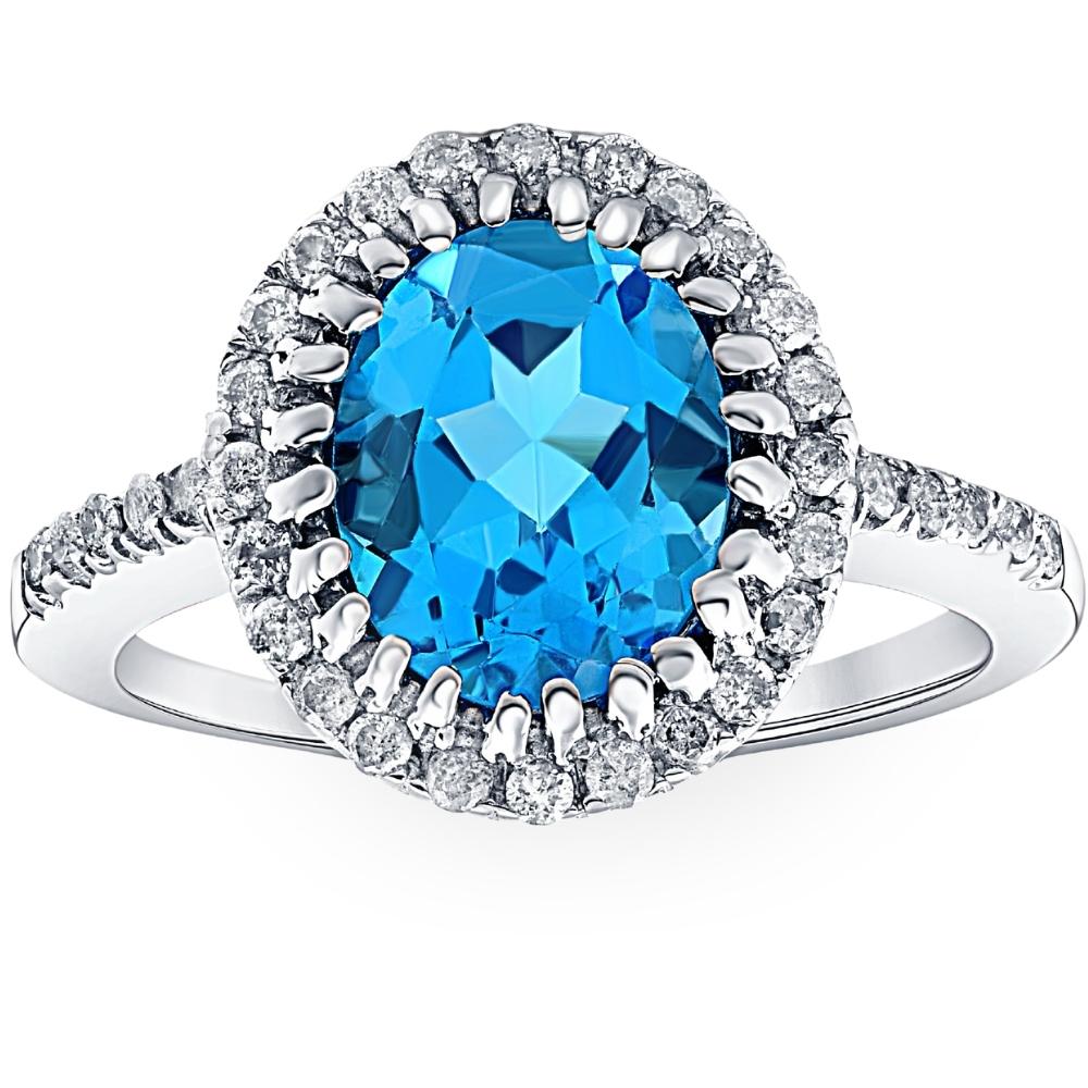 Custom Engagement Rings vs. Store-Bought: Which Wins?