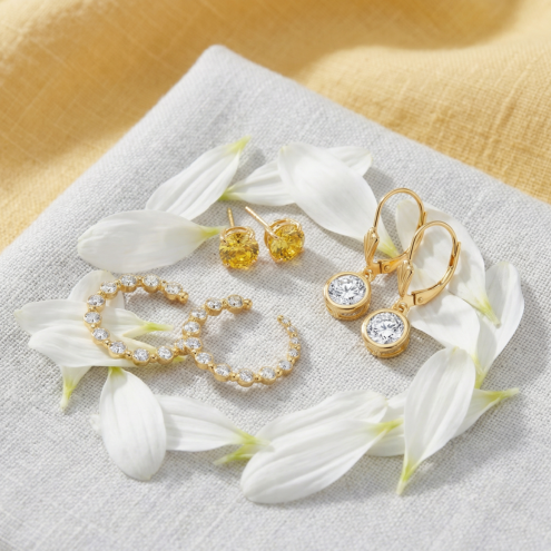 Lab Grown vs Natural Diamond Earrings: Which Is Better?