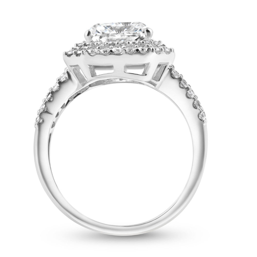 How Often Should an Engagement Ring Be Worn?