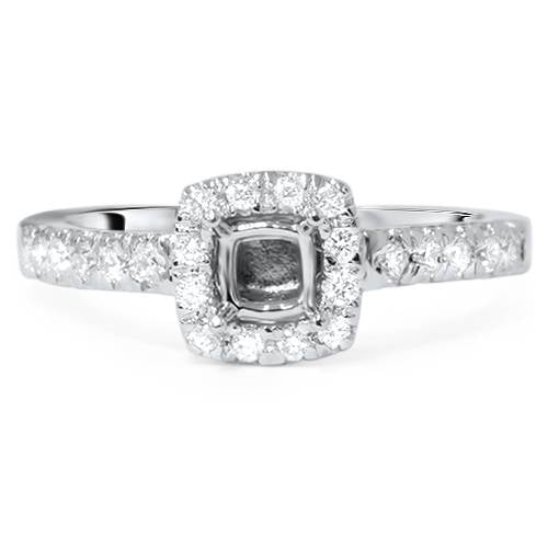 Gemstone vs Diamond Anniversary Rings: What’s Best for Your Love Story?