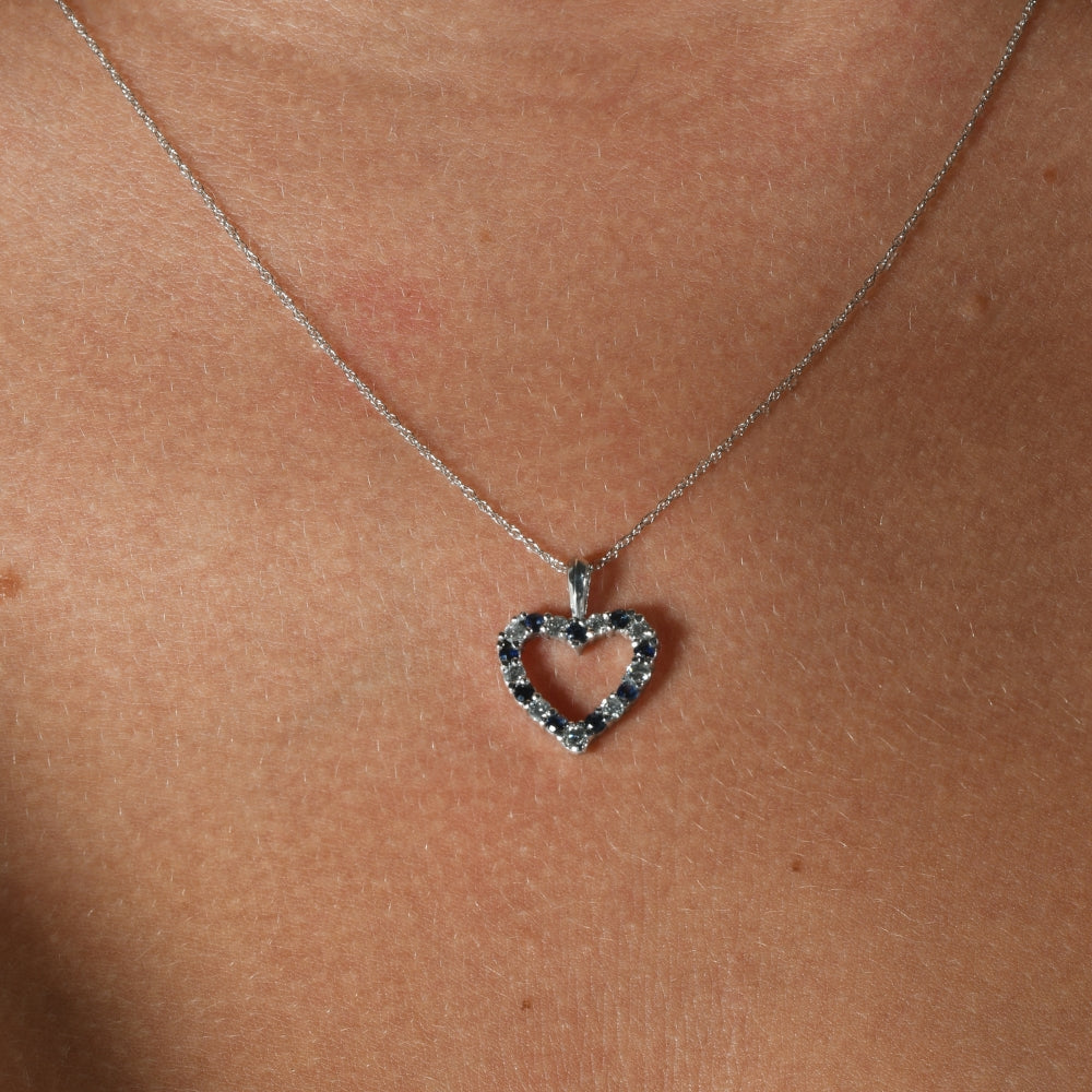 Minimalist Circle Pendant Necklace