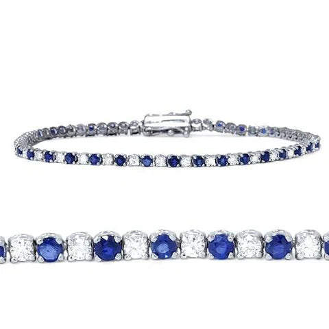 What Order Does An Anniversary Band Go On?
