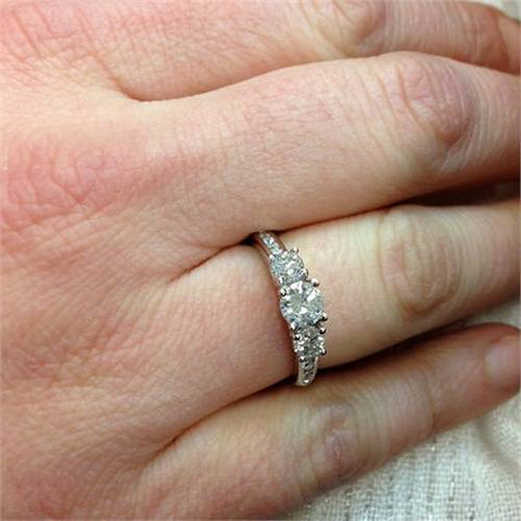 1.00 ct 3-stone Diamond Engagement Ring 14K White Gold