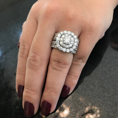 IGI Certified 5 Carat Platinum Round Diamond Engagement Ring , Lab Grown  Diamond Promise Ring, Large Diamond Ring With Halo, G VS1 - Etsy | Colored engagement  rings, Round diamond engagement rings, Large diamond rings